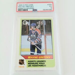 O-PEE-CHEE #259 Hockey Card Wayne Gretzky Assists Leaders PSA 5
